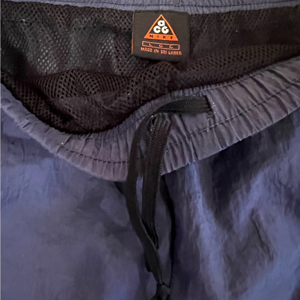 Men’s Vintage Nike ACG Short, Size L - Picture 4 of 5